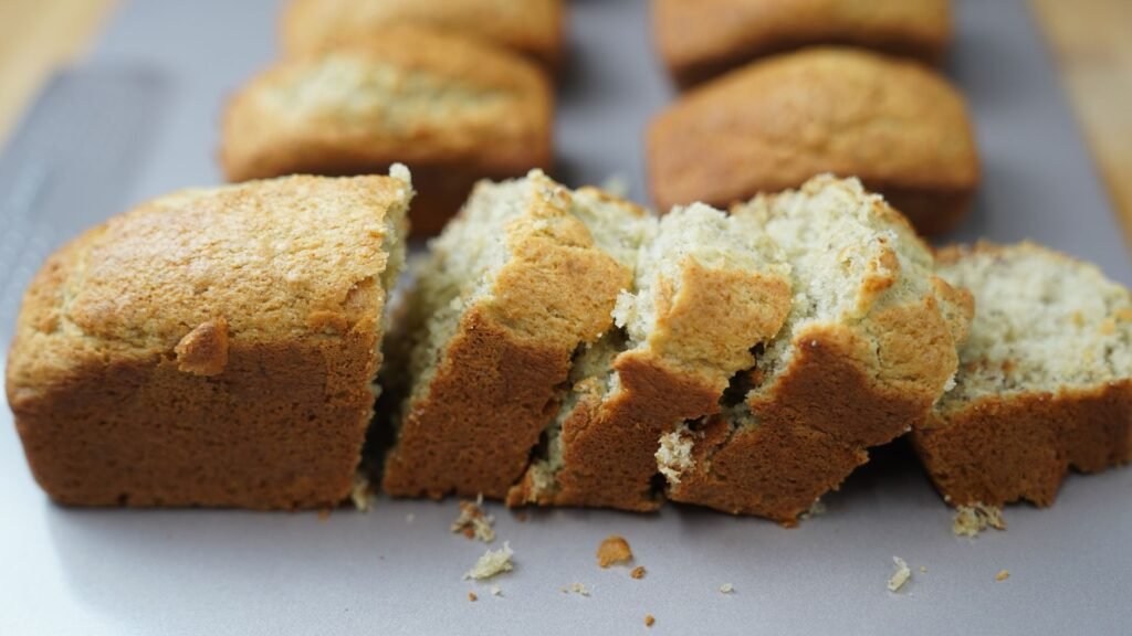 Delicioso Budín de Miel y Canela con Harina de Sarraceno: ¡Una Explosión de Sabor Sin TACC!